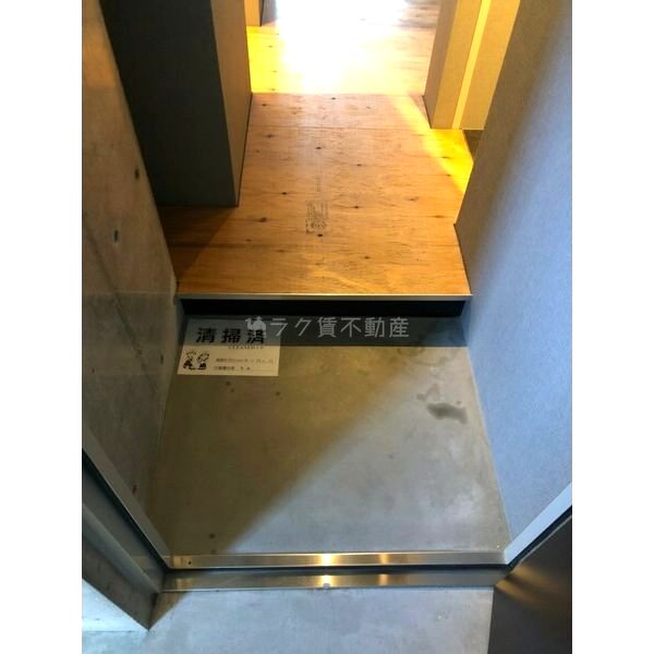 b.UEMACHIDAIの室内写真9枚目