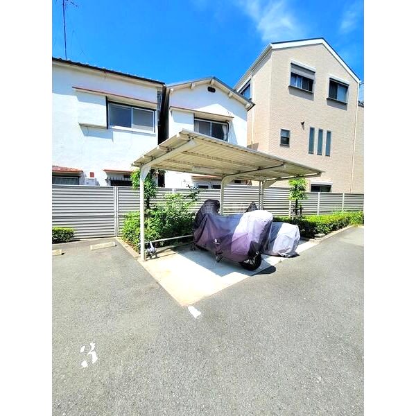 Loyal f Maison(ロイヤルエフメゾン)の室内写真2枚目