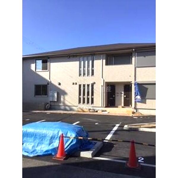 ラディエンス逆瀬川の外観2枚目