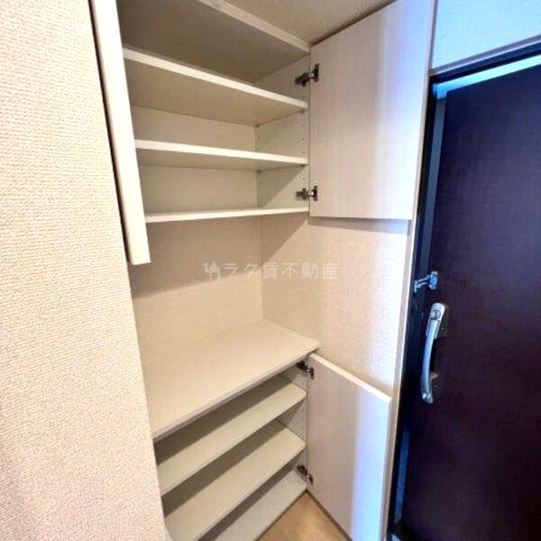 JINEVER上本町の室内写真3枚目