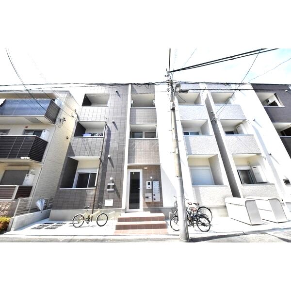 Cedar houseの外観2枚目