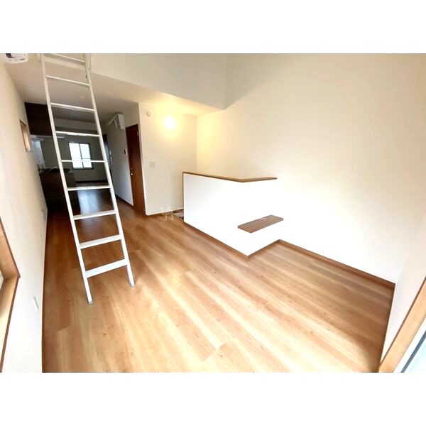 MISAWA Z館の室内写真2枚目