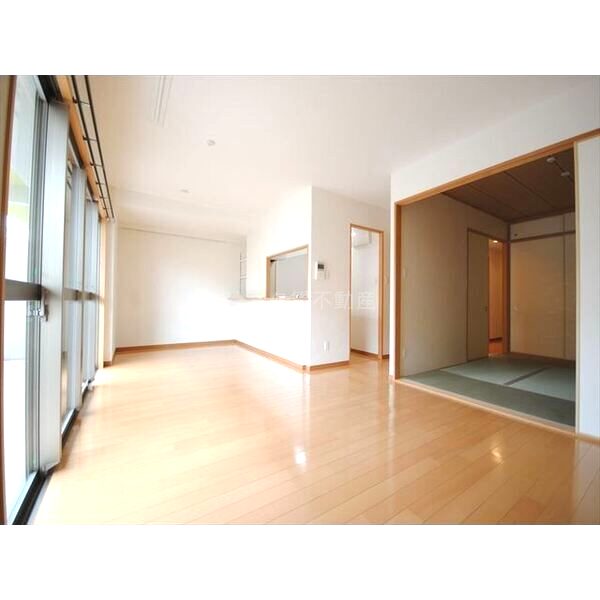 Minoo Hillsの室内写真3枚目