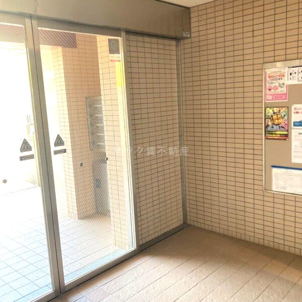 ジョイフルライフ緑地公園の外観7枚目