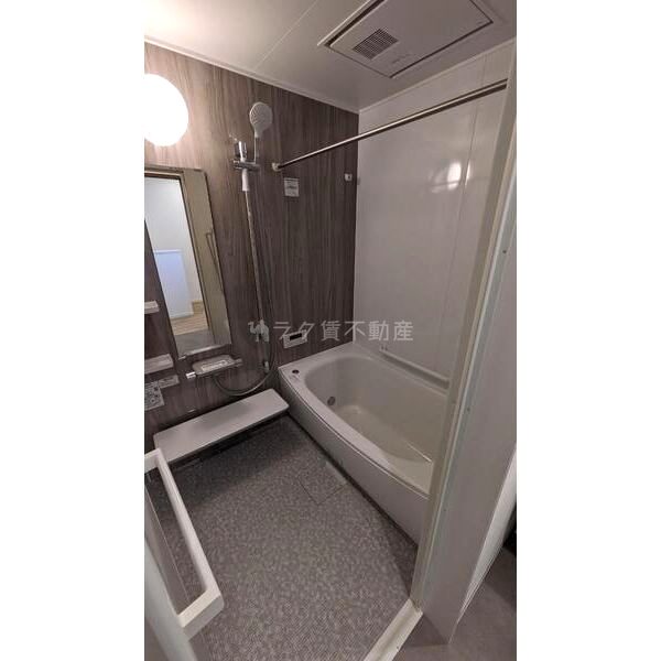 The SK Garageの室内写真2枚目