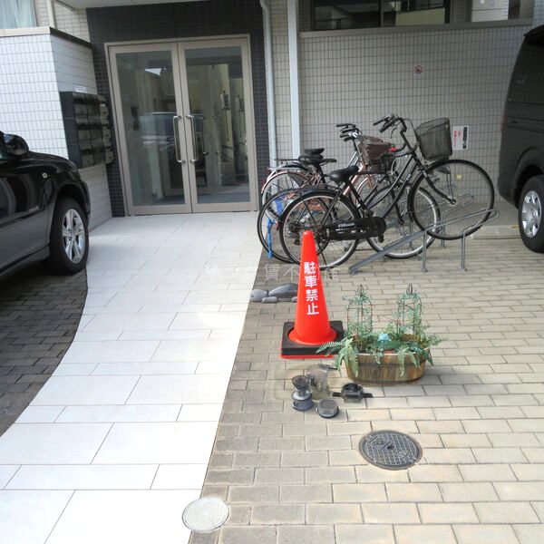 アルユータ六甲道の外観2枚目