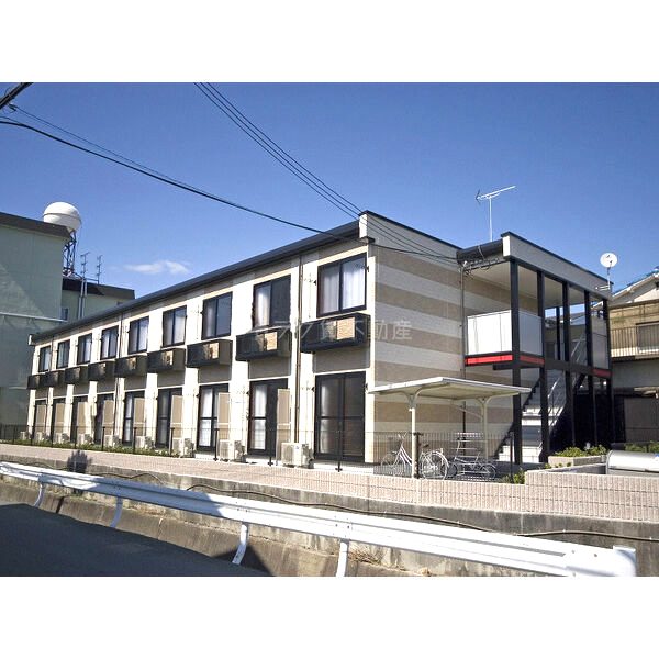 レオパレス千々川