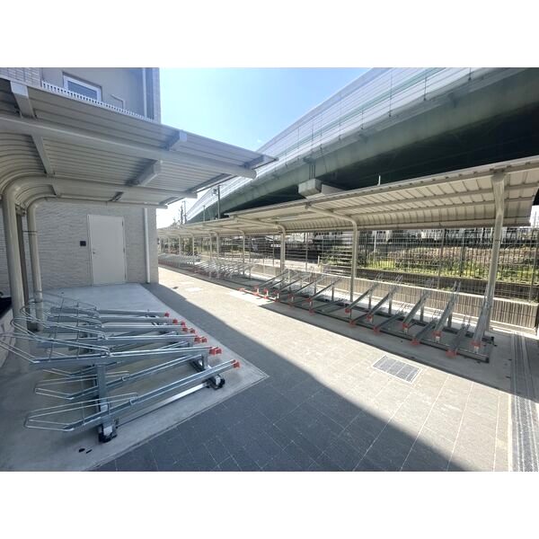 スプランディッド難波WESTIIIの外観9枚目