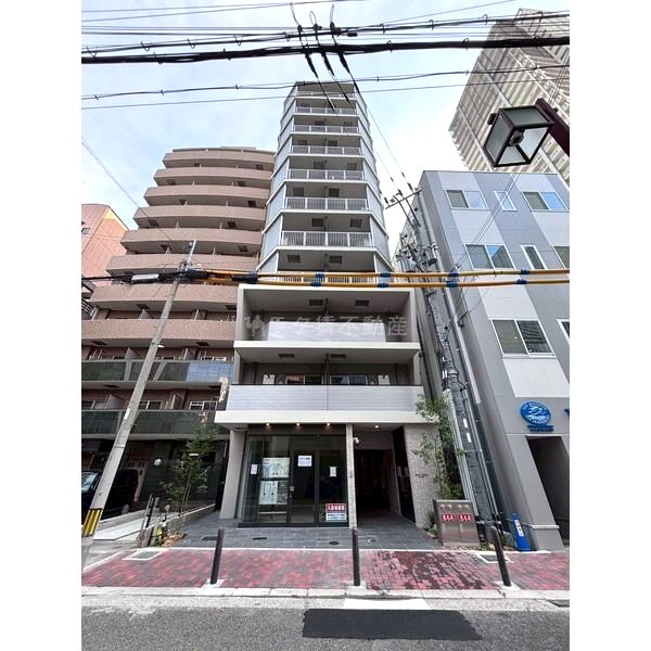 ネクストステージ神戸元町の外観2枚目