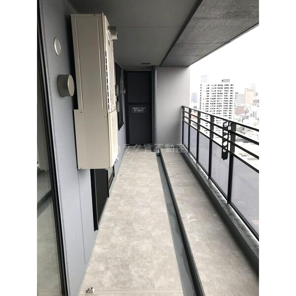 クレヴィアタワー御堂筋本町の室内写真14枚目