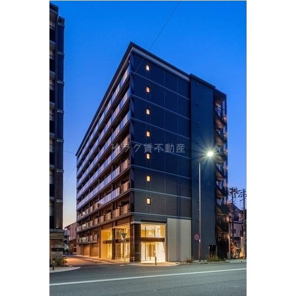 プラシード京都の外観2枚目