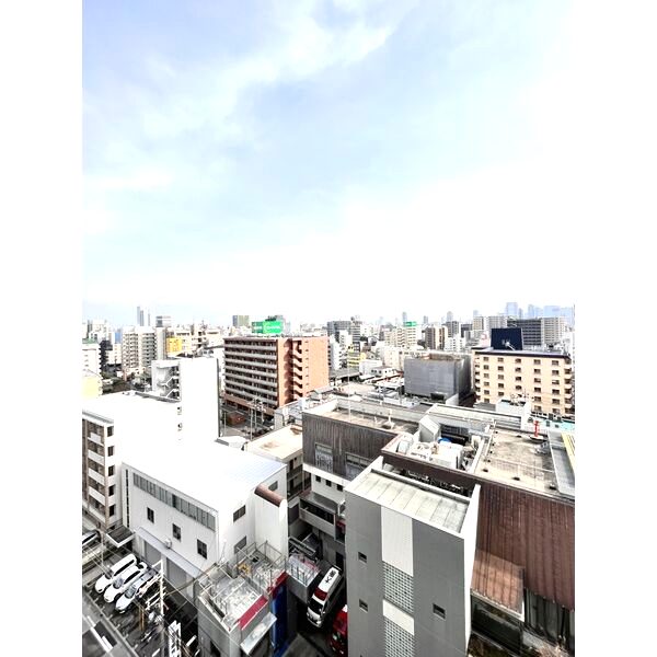 スプランディッド新大阪VIの室内写真10枚目