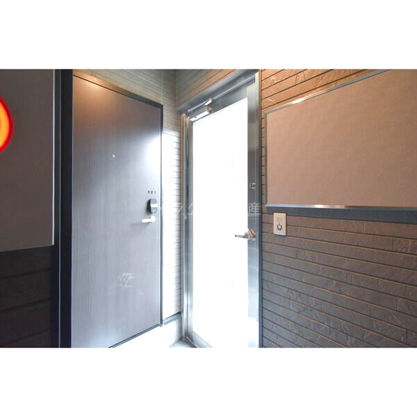 アミティア円町の外観2枚目