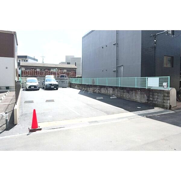 LSC川西の外観3枚目