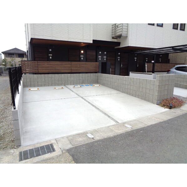 D’sフロンティアの外観2枚目