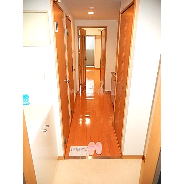 ONE ROOF FLAT FUKUSHIMA(ワンルーフフラットフクシマ)の室内写真2枚目