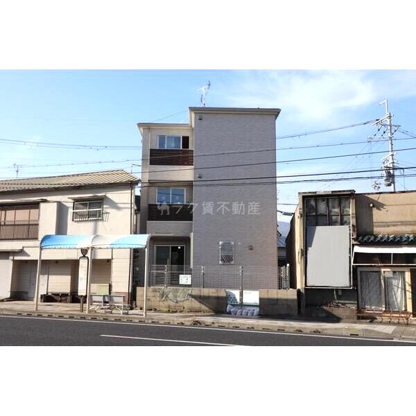 アベニールの外観2枚目