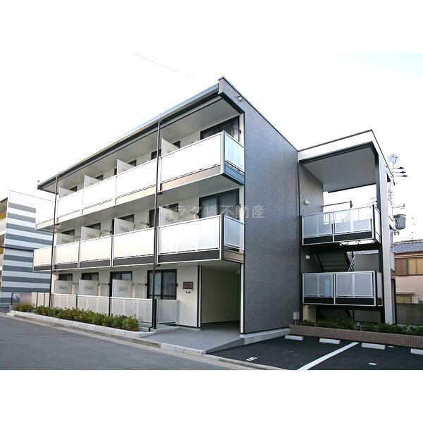 レオパレスたか