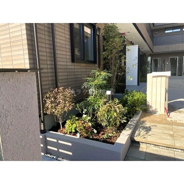 フォレストメゾン南鴻池の外観3枚目