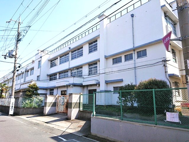 ドミール ウエストの外観9枚目