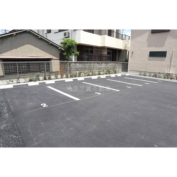 VERITA COURTの外観3枚目