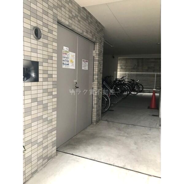 ルクシア阿波座の外観3枚目