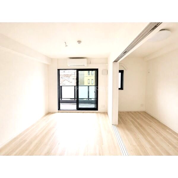 MAISON PREMIER UMEDA NORTHの室内写真19枚目