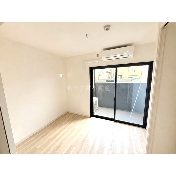 MAISON PREMIER UMEDA NORTHの室内写真13枚目