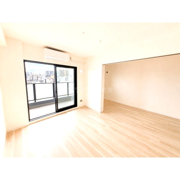 MAISON PREMIER UMEDA NORTHの室内写真12枚目