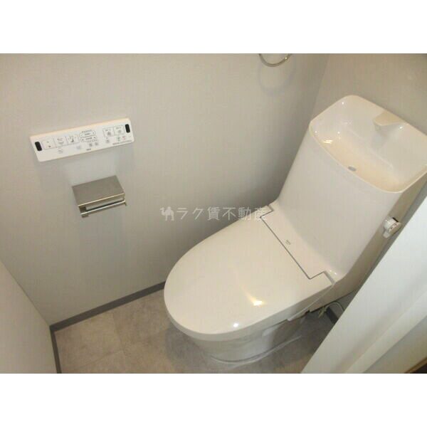 山科HATCH京都薬大前の室内写真2枚目