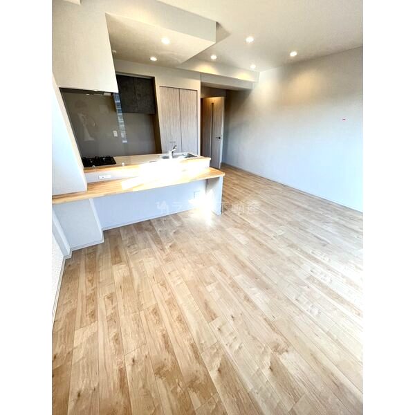 スプランディッド福島WESTの室内写真41枚目