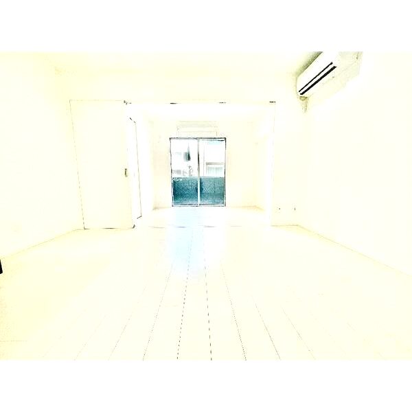 Vezelia(ヴェゼリア)の室内写真3枚目