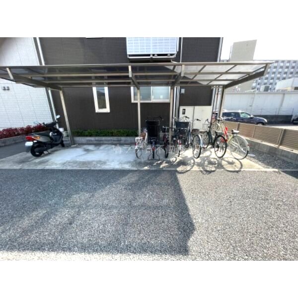 Crescent小松の外観10枚目