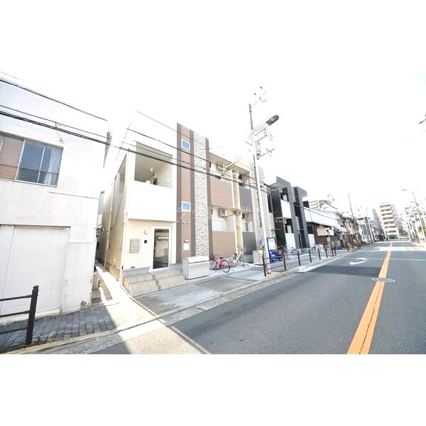 ハーモニーテラス東中浜の外観2枚目