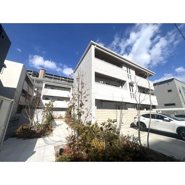シャーメゾンshin-osaka west
