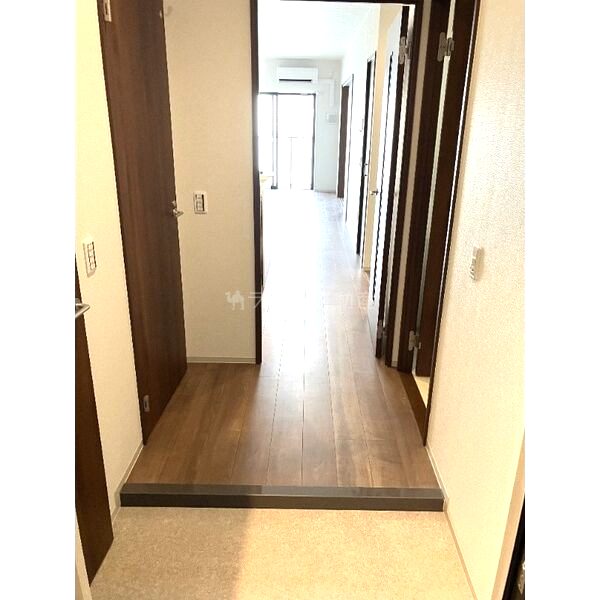 KS Grand Riverの室内写真1枚目