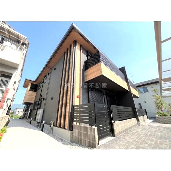 Casa Caneleの外観2枚目