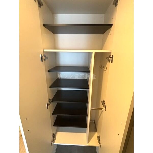 セレニテ難波ミラク参番館の室内写真15枚目