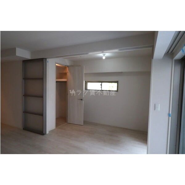 OPUS RESIDENCE SHINSAIBASHI SOUTHの室内写真28枚目