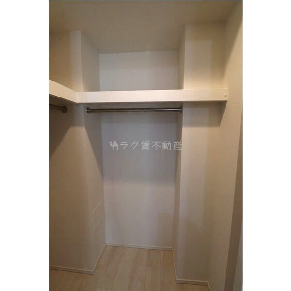 OPUS RESIDENCE SHINSAIBASHI SOUTHの室内写真39枚目