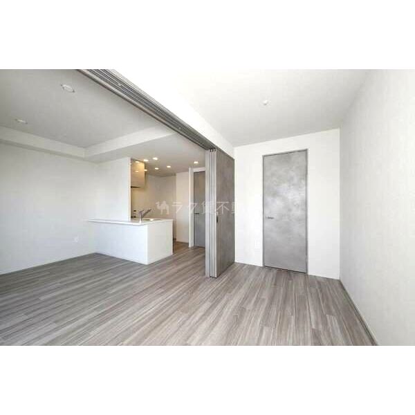 SK RESIDENCES SHINSAIBASHI (旧 SK RESIDENCES)の室内写真6枚目