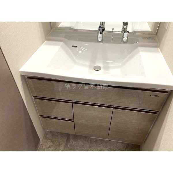 SK RESIDENCES SHINSAIBASHI (旧 SK RESIDENCES)の室内写真48枚目