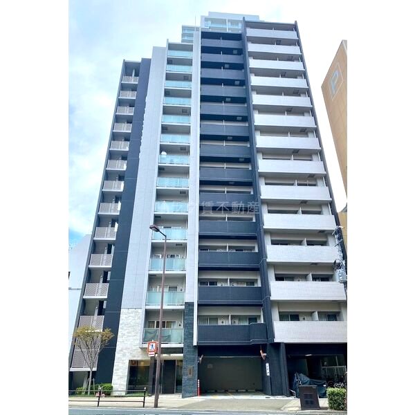 アドバンス東梅田アクシス