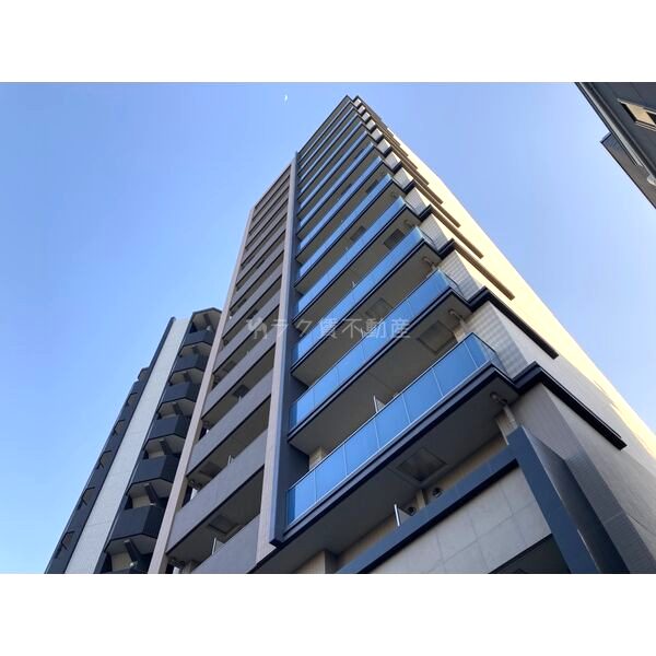 コスモリード大阪福島【旧名:レジュールアッシュOSAKA福島】