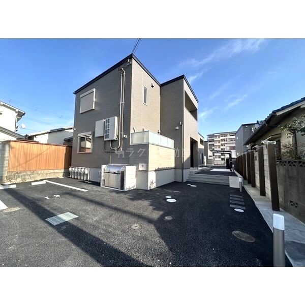 エスト・リラ津久野