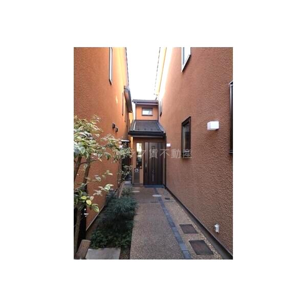 Casa dell’Albero-kaneko-釜座邸の外観3枚目