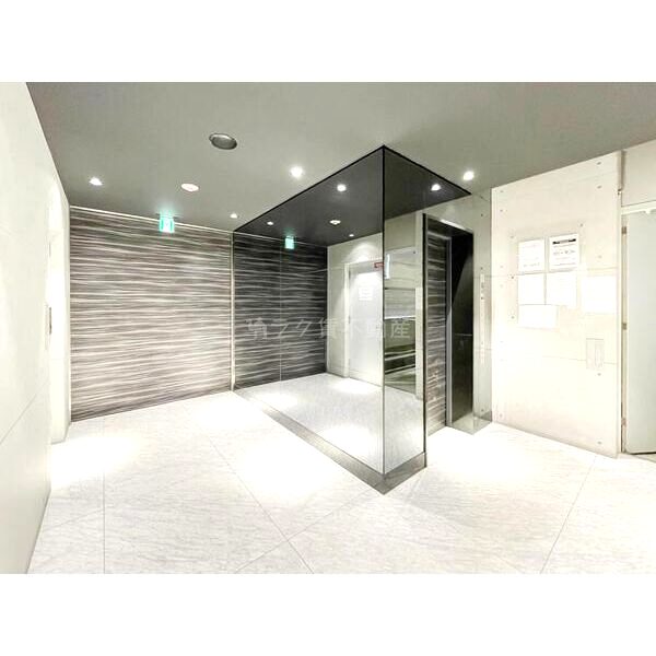 S-RESIDENCE神戸元町の外観2枚目