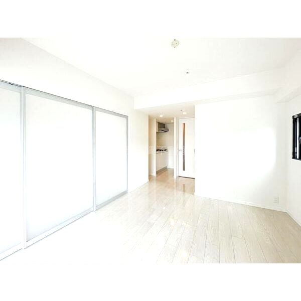 S-RESIDENCE神戸元町の室内写真5枚目