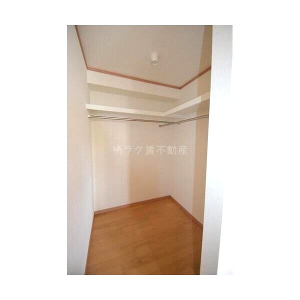 SUN-JI HOUSEの室内写真8枚目