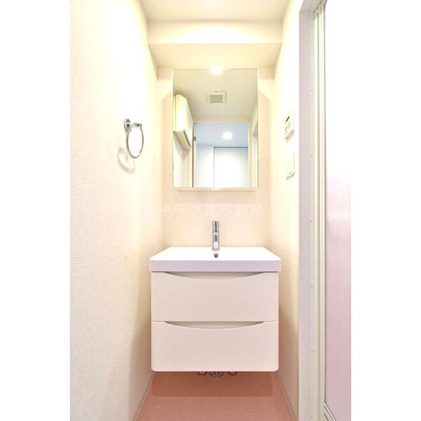 SERENiTE本町refletの室内写真56枚目